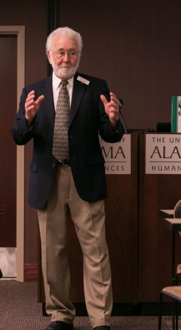 Internationally acclaimed research grant trainer David G. Bauer makes his case for research funding at a fall 2017 training program conducted on the UA campus.